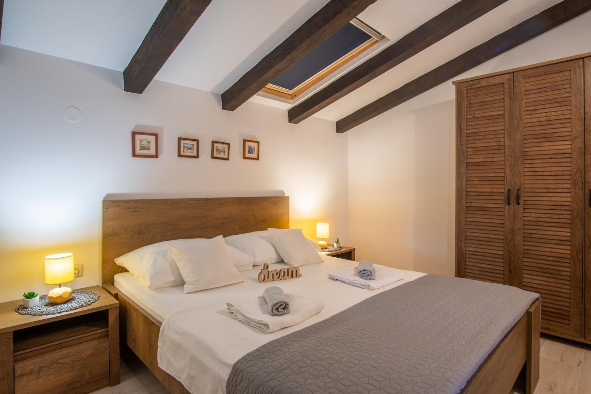 Villa Opg Pelejs Pag Town Zimmer foto
